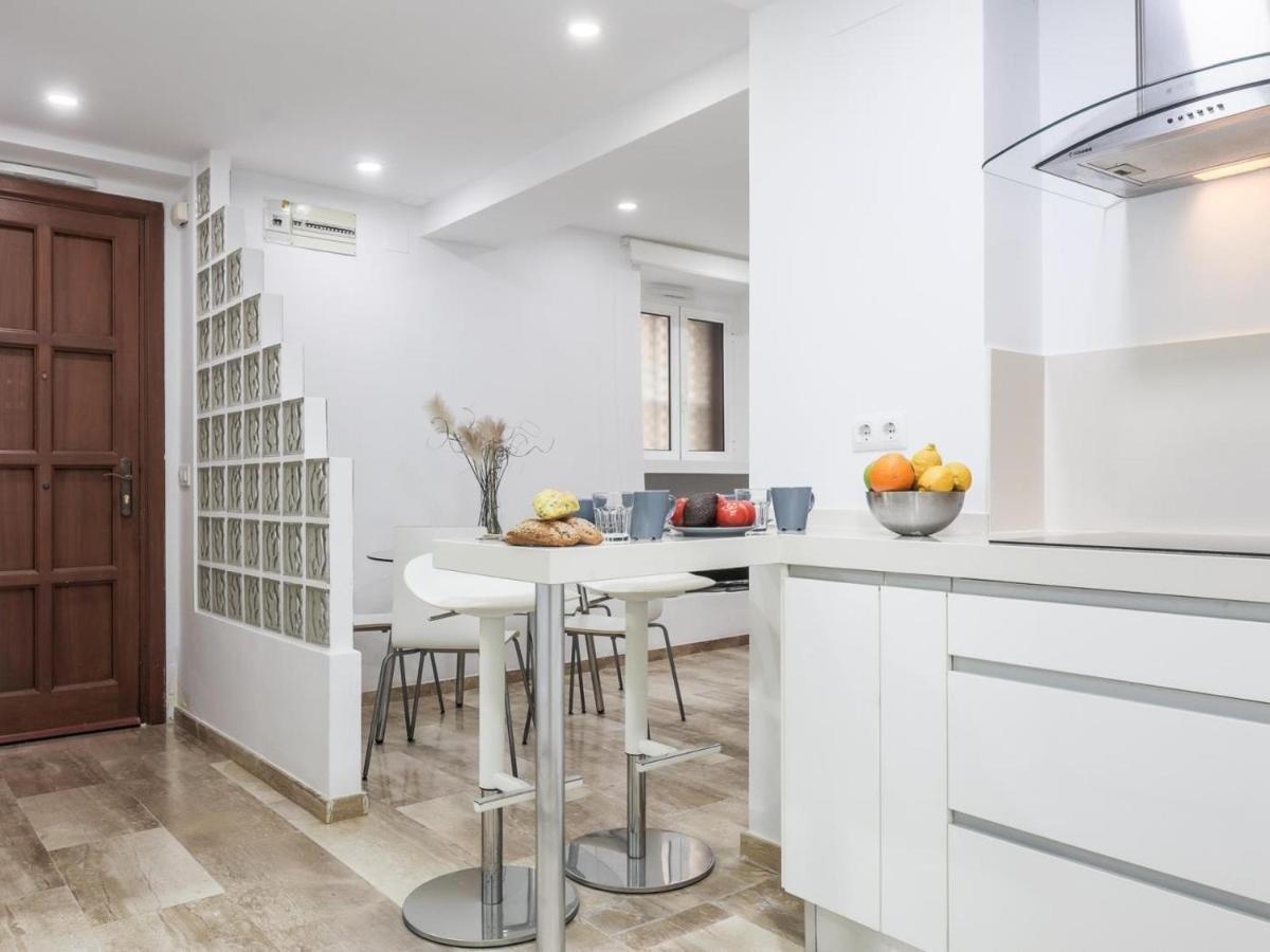 Bonito Apt En Cadiz Centro Renovado Bagian luar foto